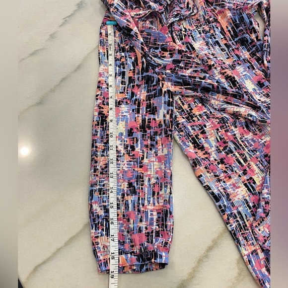 NYDJ Henley Blouse size Small 3/4 length sleeves Multicolor Print - Picture 8 of 14